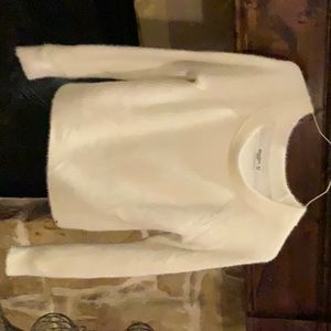 Cream white fuzzy Abercrombie kids sweater